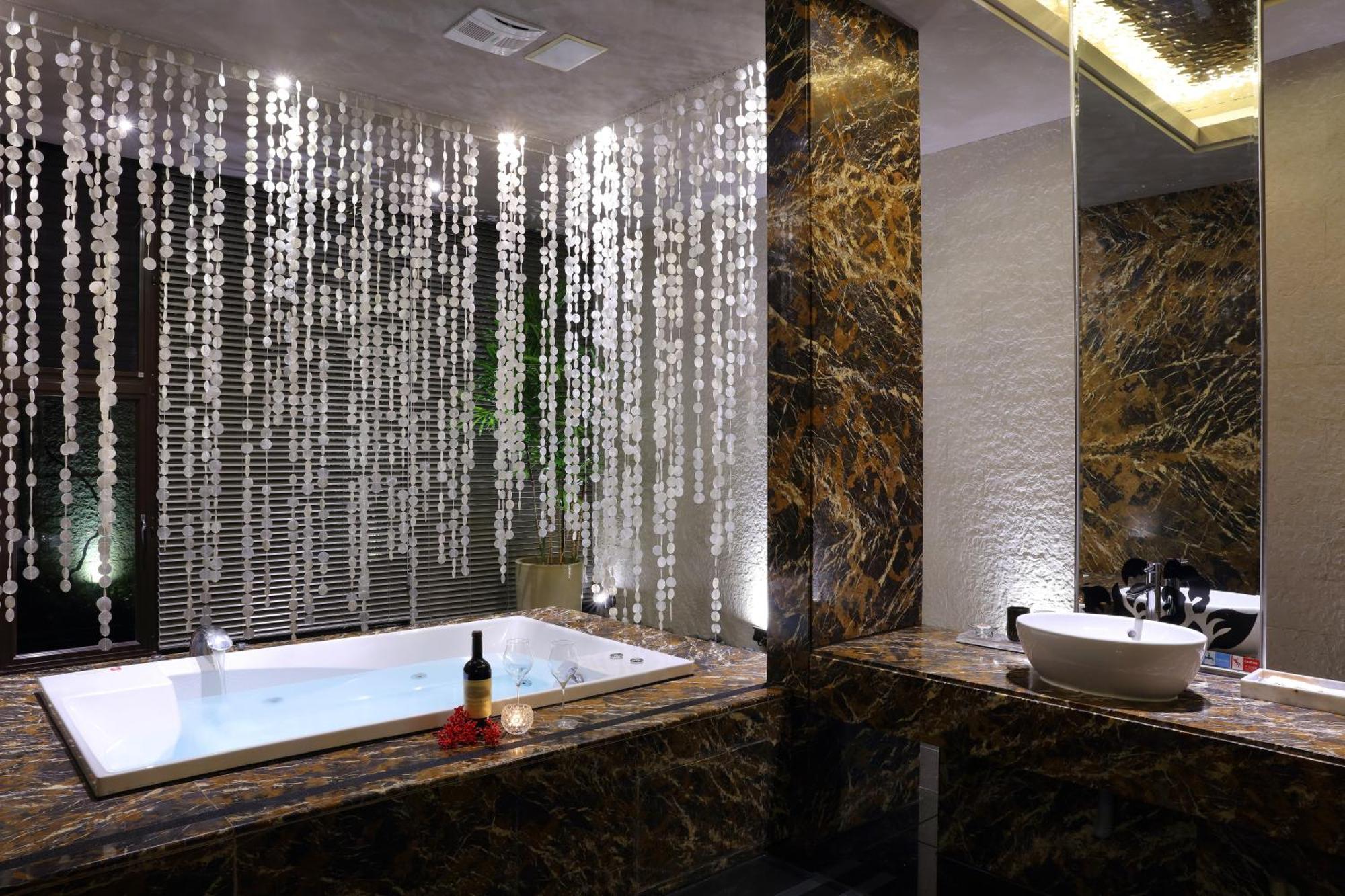 Mulan Motel Тайбэй Экстерьер фото